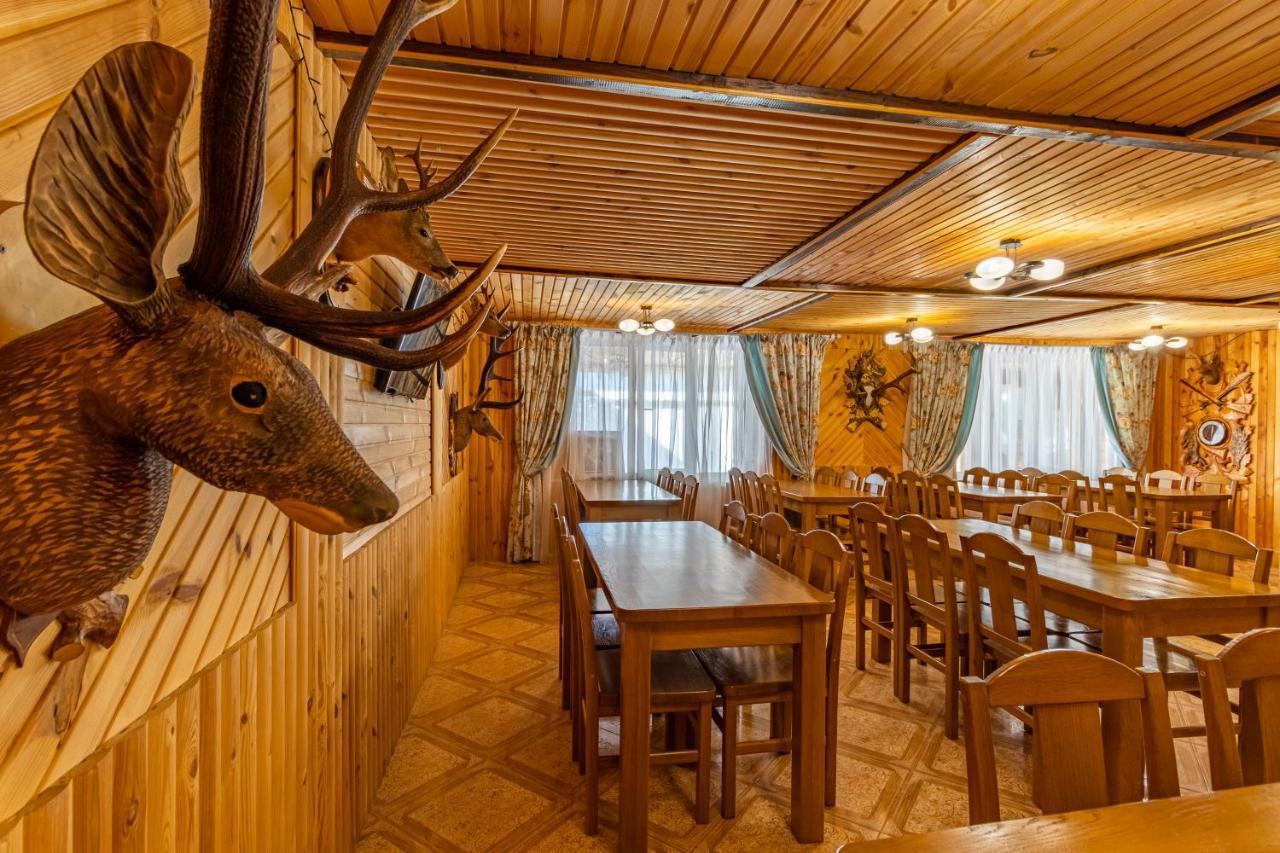 ホテル Zeleniy Bir バコヴェル エクステリア 写真