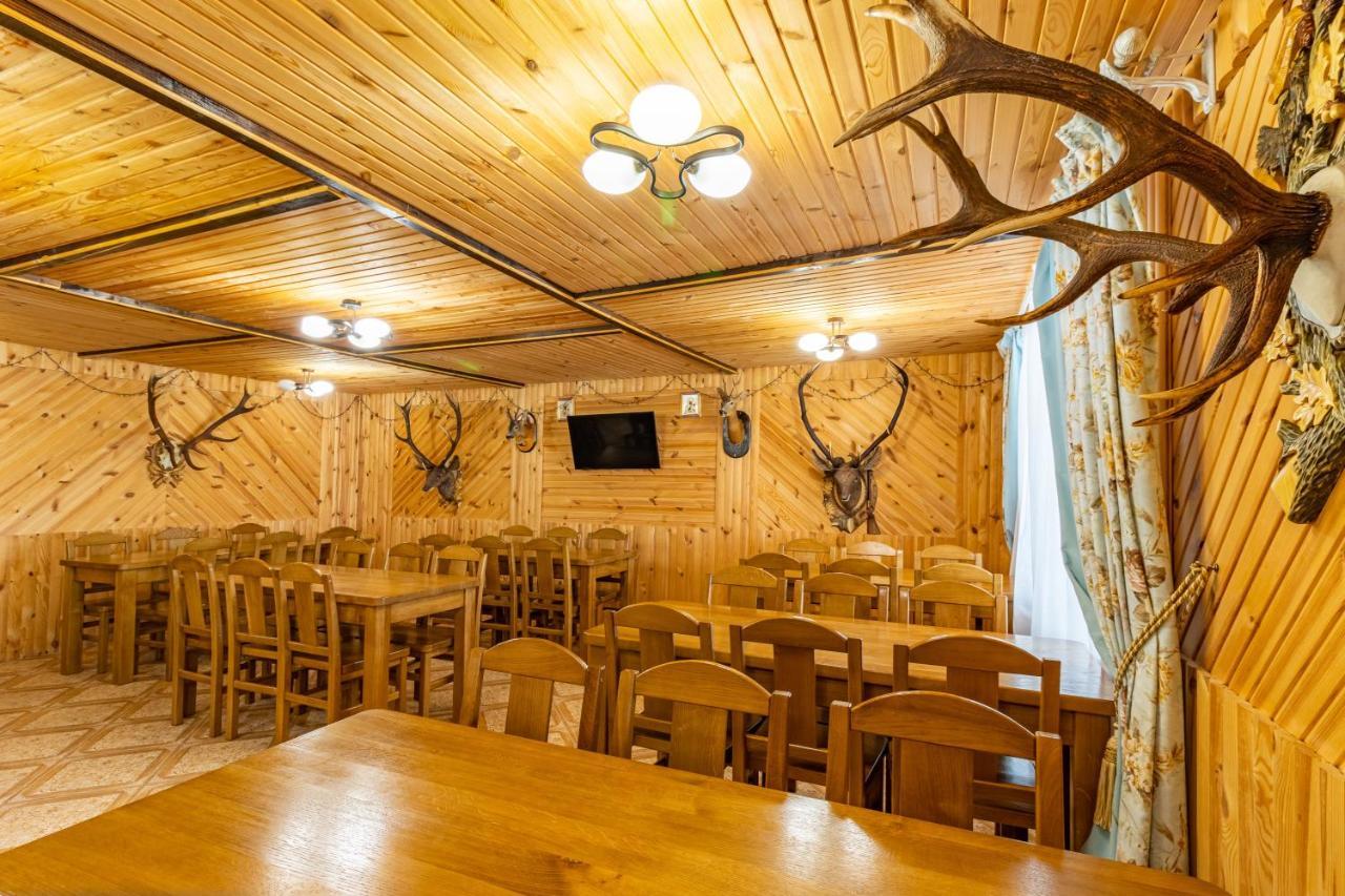 ホテル Zeleniy Bir バコヴェル エクステリア 写真